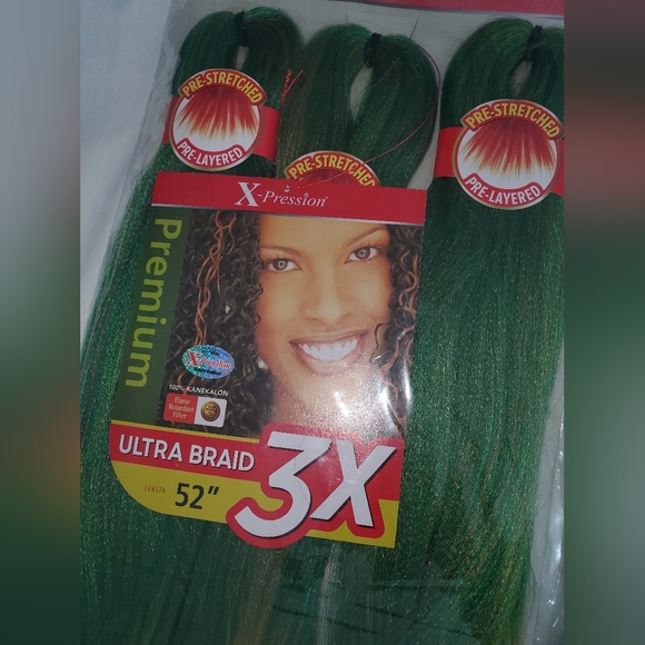 : prestretched 52" xpresstion rasta braiding hair ice red yellow gold green - Picture 2 of 8